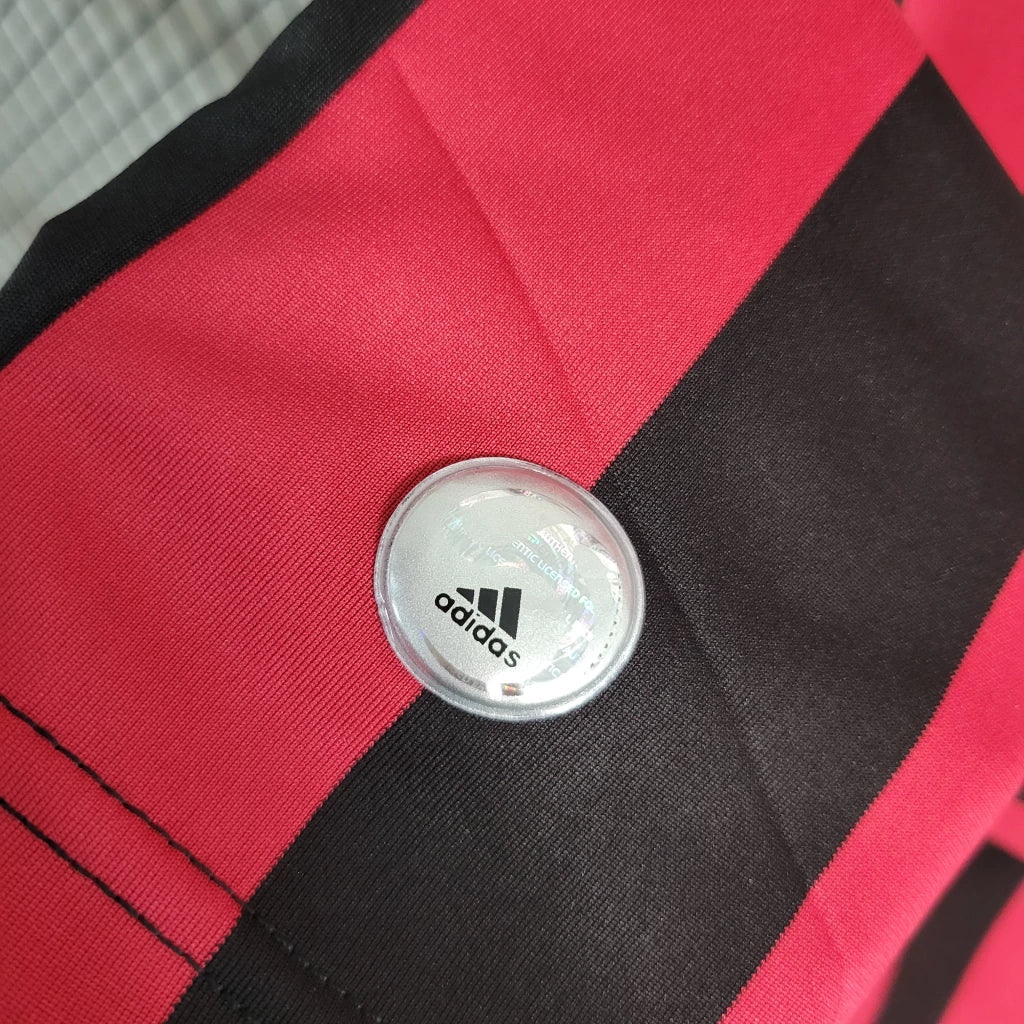 Camisa Retrô Milan I Adidas 2009/10 Manga Longa Vermelho e Preto