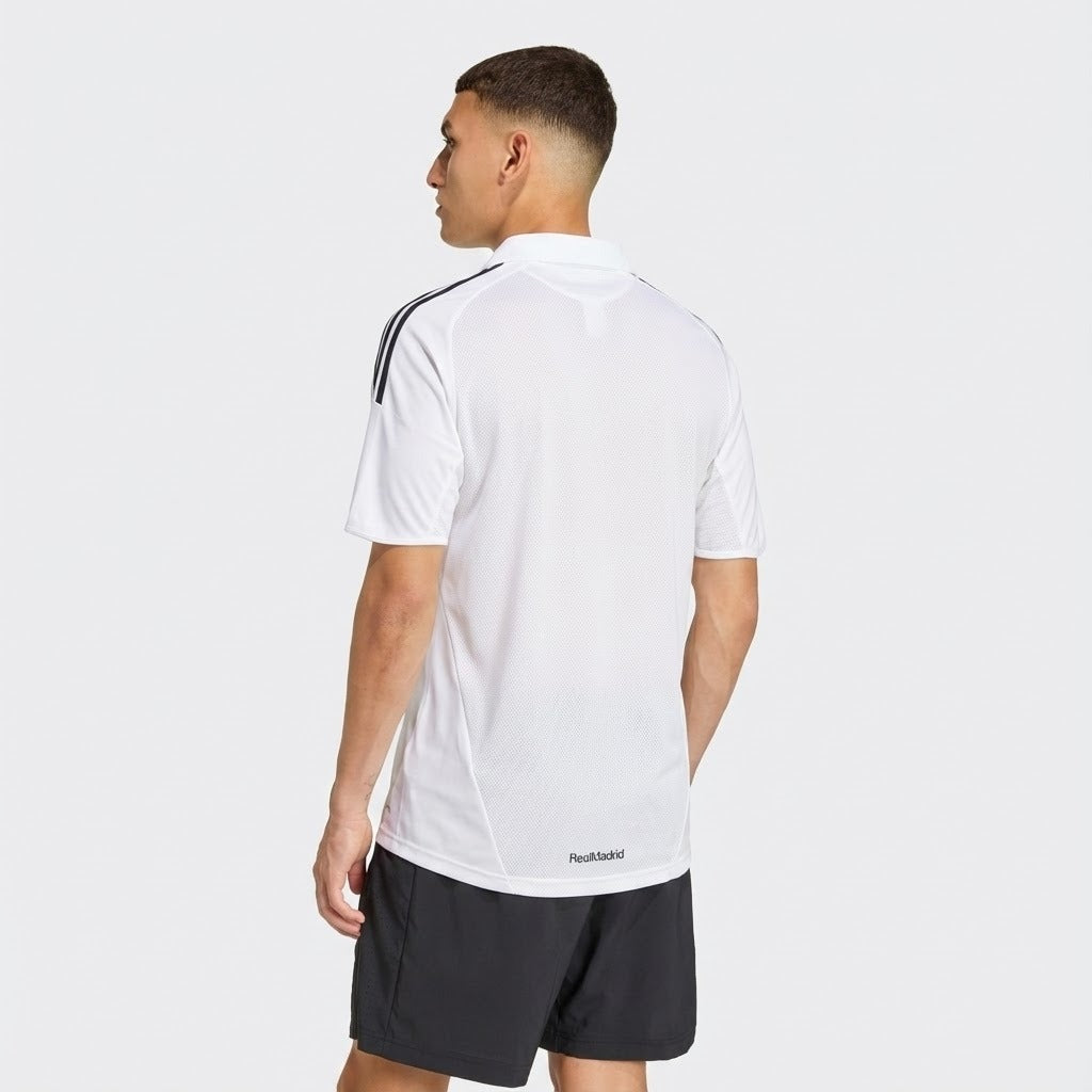 Camisa Retrô Real Madrid 2005/06 I