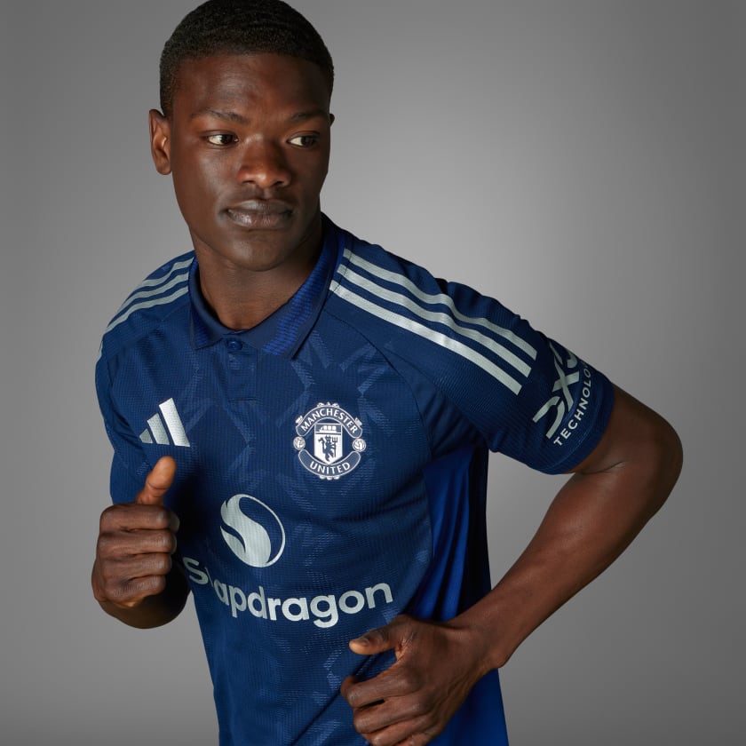 Camisa adidas Manchester United 2024/25 II Jogador
