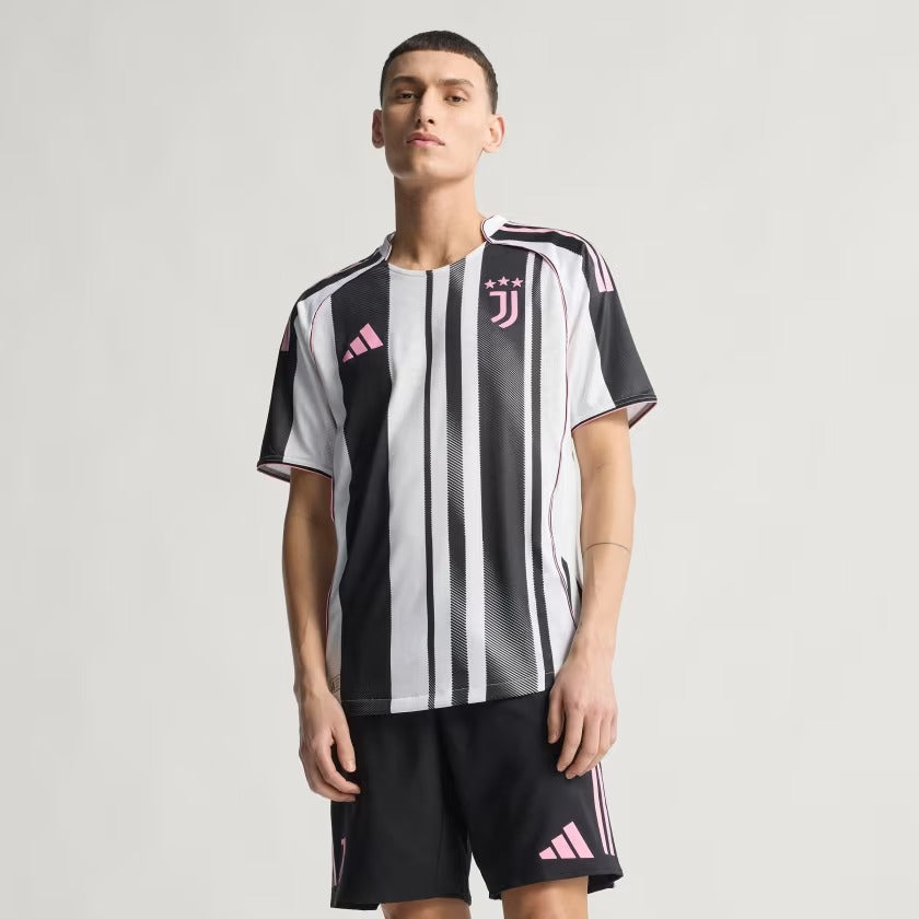 Camisa adidas Juventus FC 2025/26 I Jogador